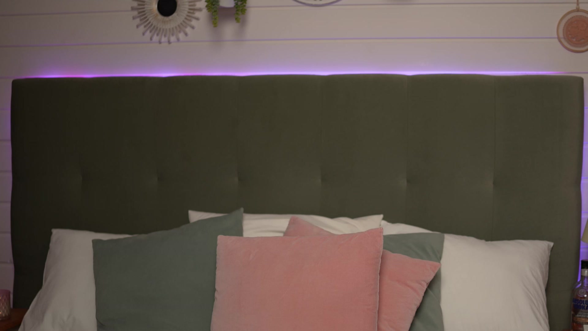 Gallery image thumbnail from BrandyWhite's myfreecams stream on, 09/20/2023, 08:12 image 16 of 20
