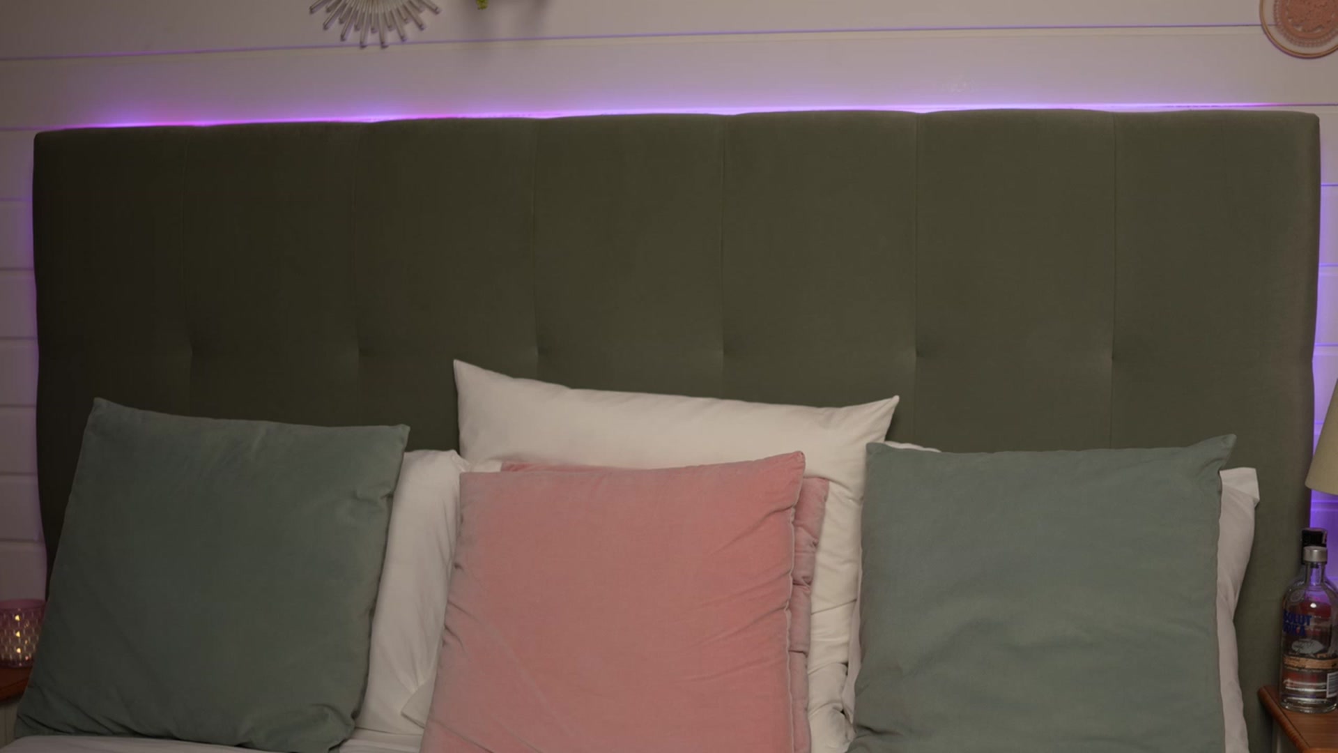 Gallery image thumbnail from BrandyWhite's myfreecams stream on, 10/16/2023, 09:50 image 17 of 20