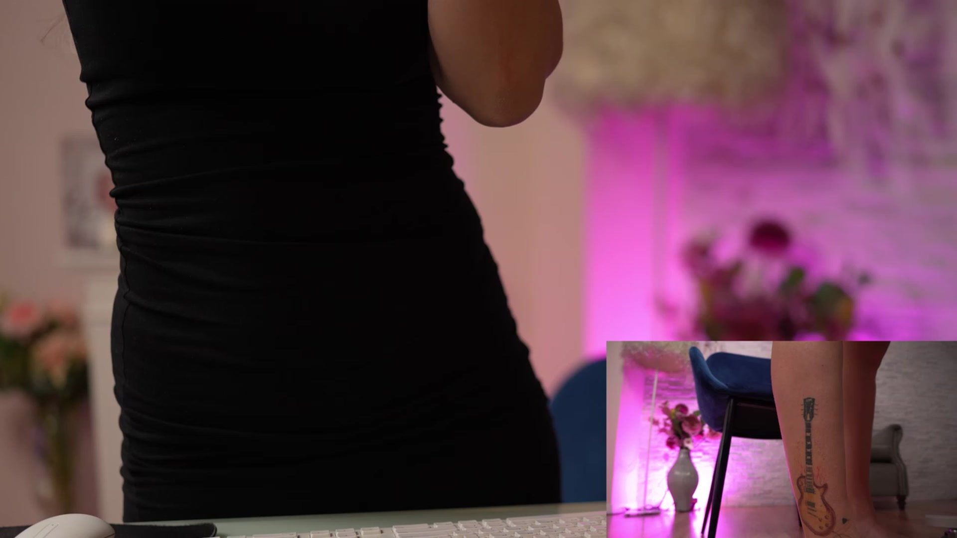 Gallery image thumbnail from BrandyWhite's myfreecams stream on, 12/10/2023, 11:14 image 14 of 20