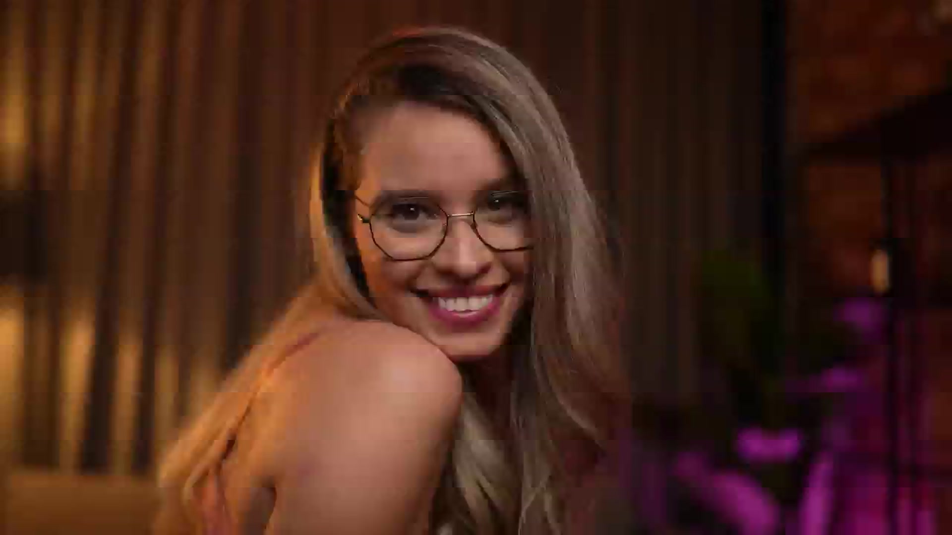 Gallery image thumbnail from BrandyWhite's myfreecams stream on, 06/23/2024, 07:58 image 17 of 20