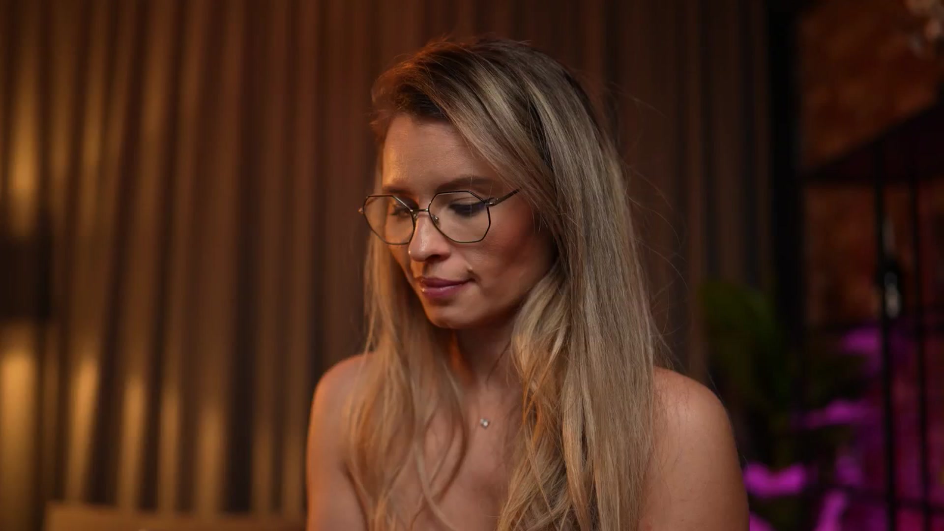Gallery image thumbnail from BrandyWhite's myfreecams stream on, 07/14/2024, 10:47 image 1 of 20
