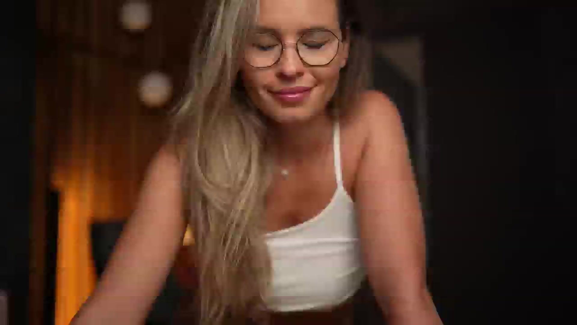 Gallery image thumbnail from BrandyWhite's myfreecams stream on, 09/11/2024, 10:08 image 11 of 20