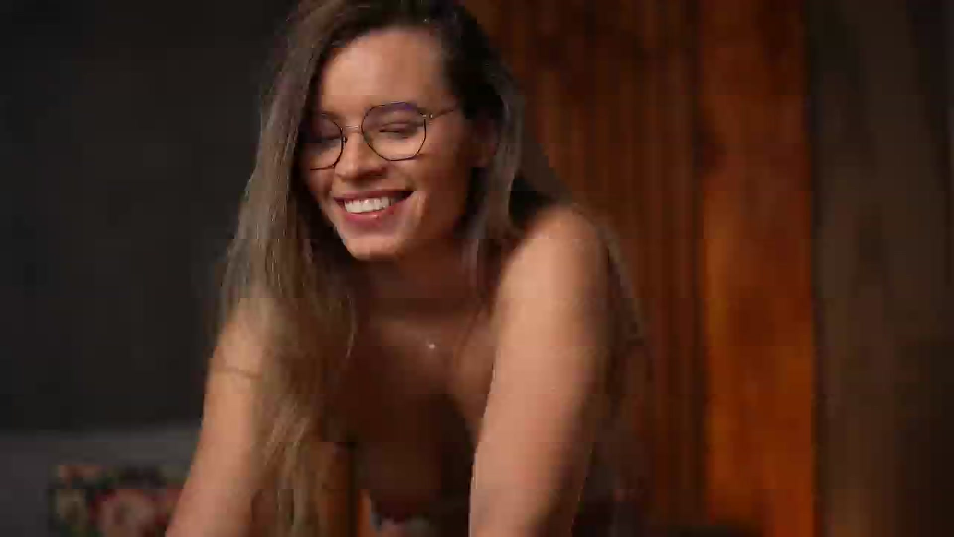Gallery image thumbnail from BrandyWhite's myfreecams stream on, 11/20/2024, 05:33 image 1 of 20