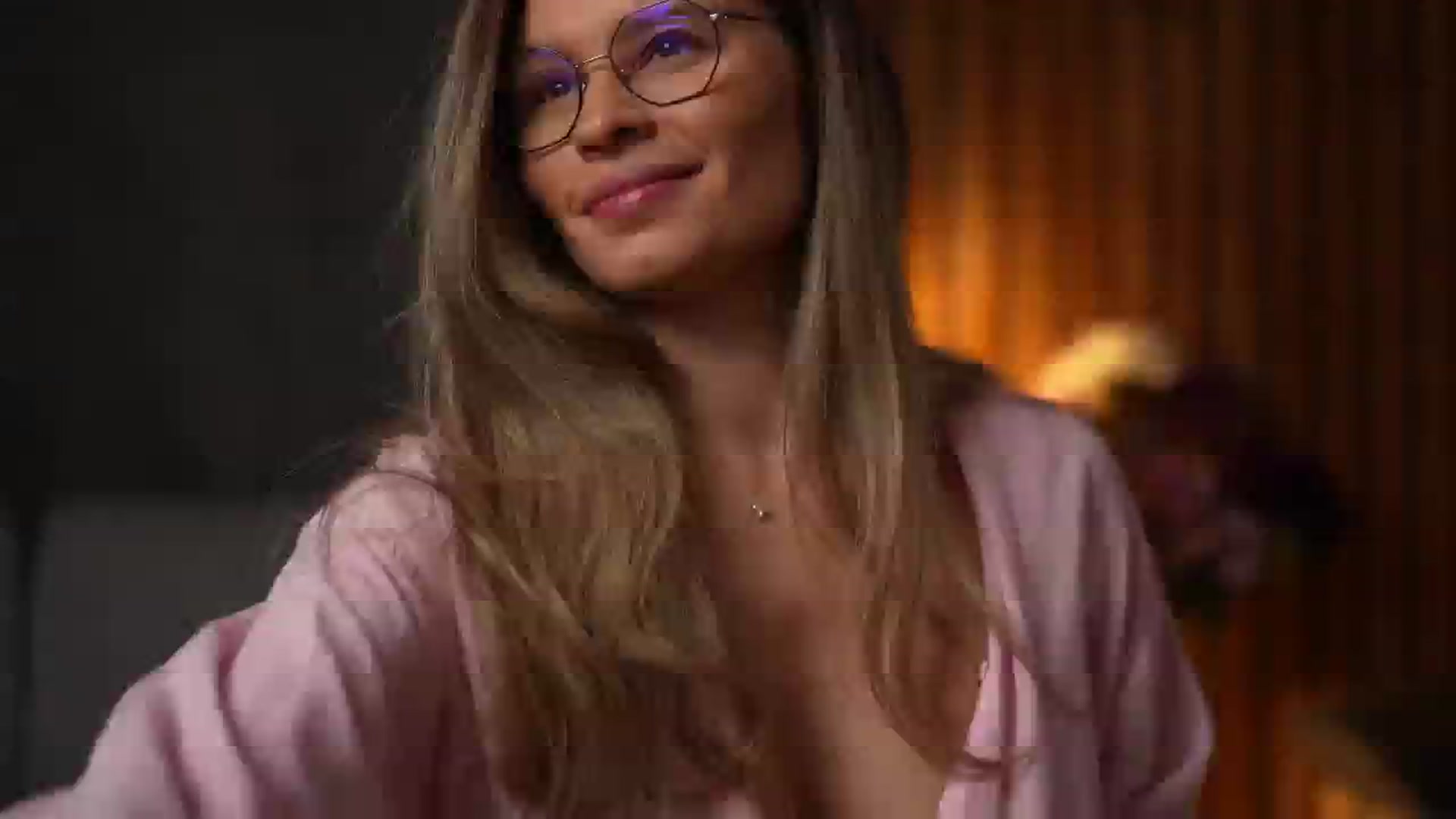Gallery image thumbnail from BrandyWhite's myfreecams stream on, 11/27/2024, 05:56 image 3 of 20