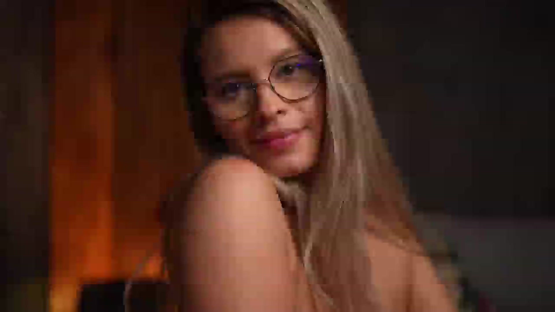 Gallery image thumbnail from BrandyWhite's myfreecams stream on, 01/20/2025, 09:53 image 17 of 20