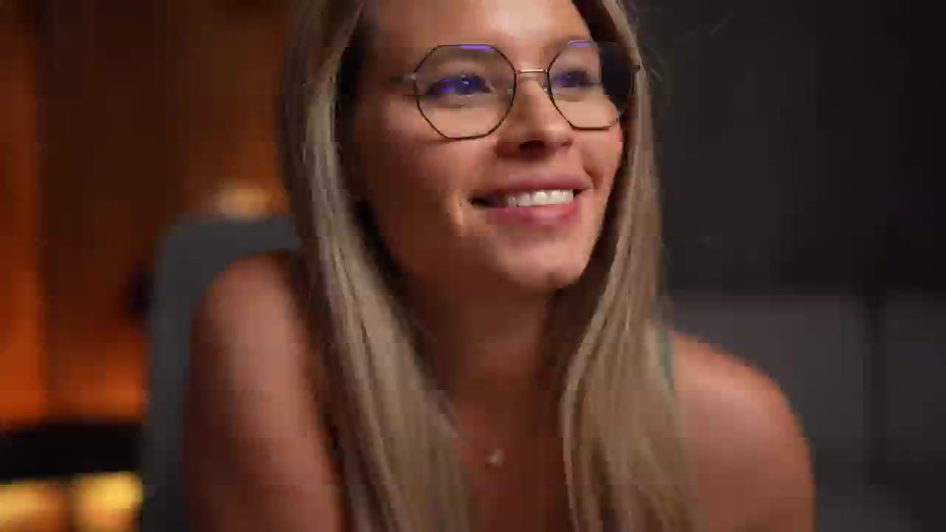 Gallery image thumbnail from BrandyWhite's myfreecams stream on, 01/21/2025, 10:37 image 1 of 20