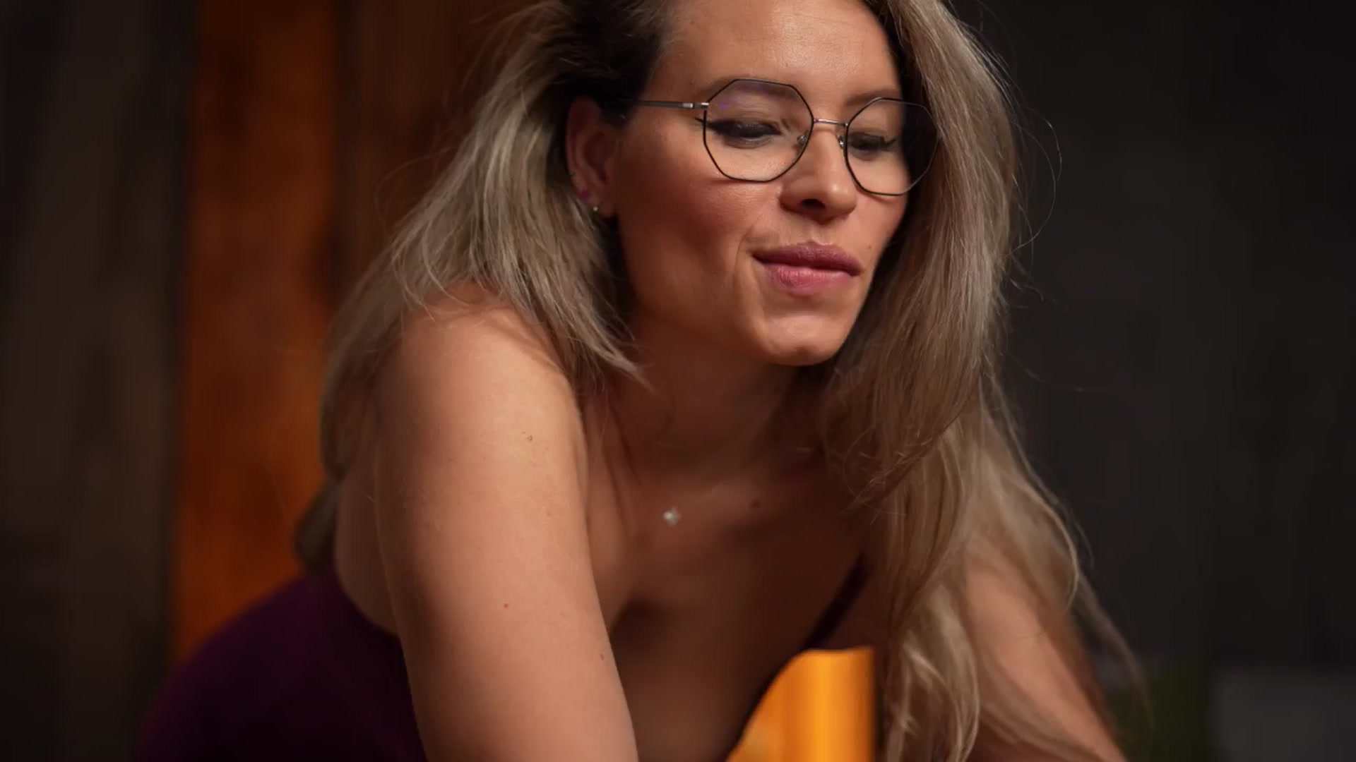 Gallery image thumbnail from BrandyWhite's myfreecams stream on, 03/02/2025, 07:53 image 1 of 20