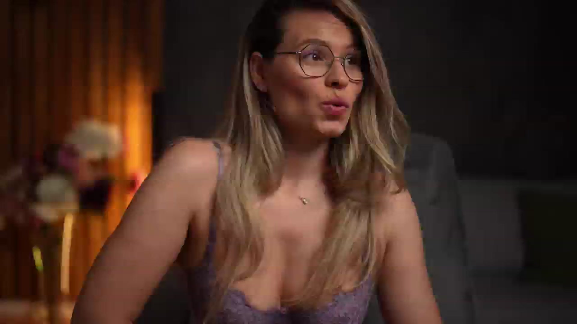 Gallery image thumbnail from BrandyWhite's myfreecams stream on, 06/02/2025, 04:25 image 2 of 20