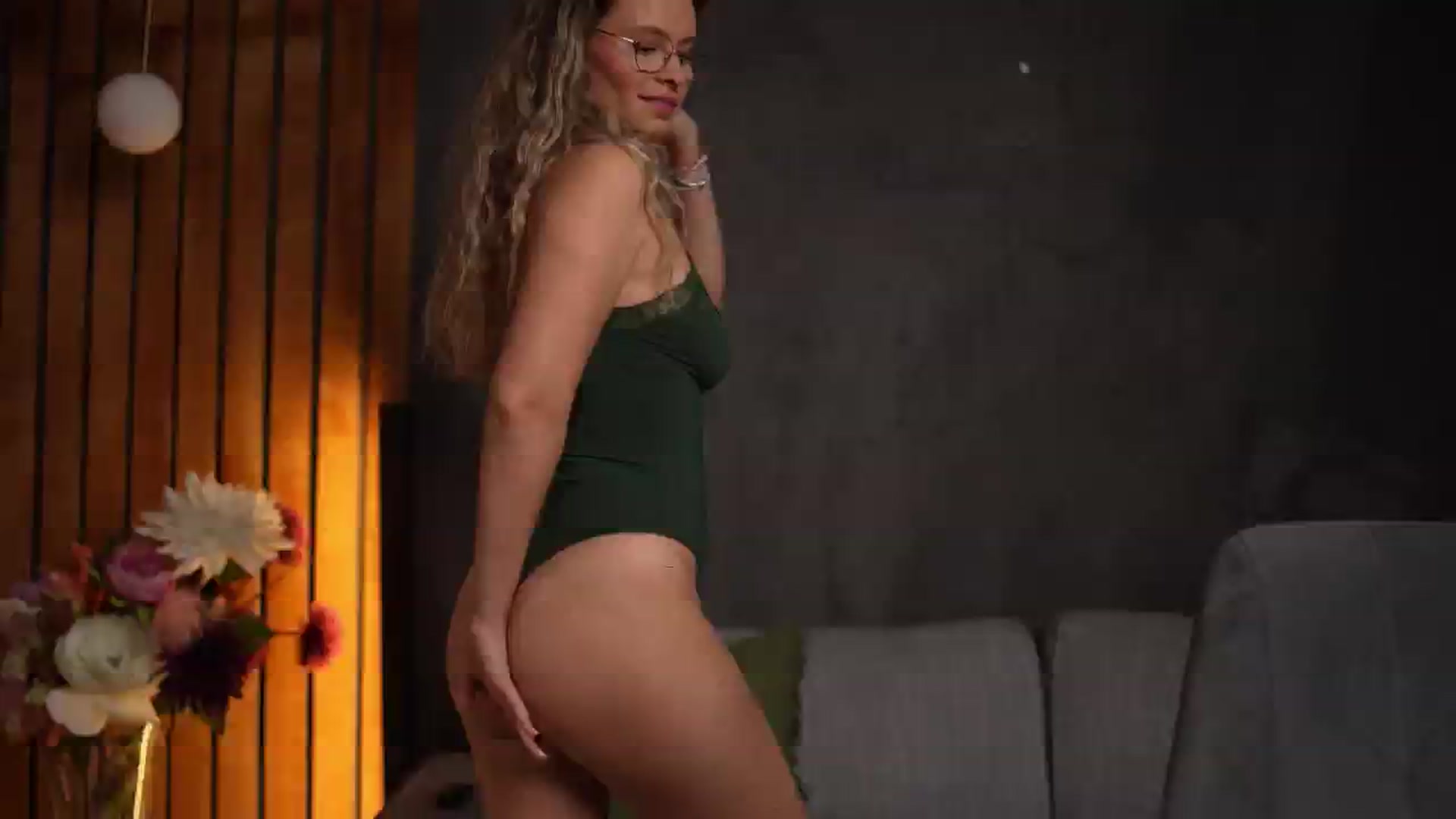 Gallery image thumbnail from BrandyWhite's myfreecams stream on, 08/25/2025, 05:52 image 7 of 20