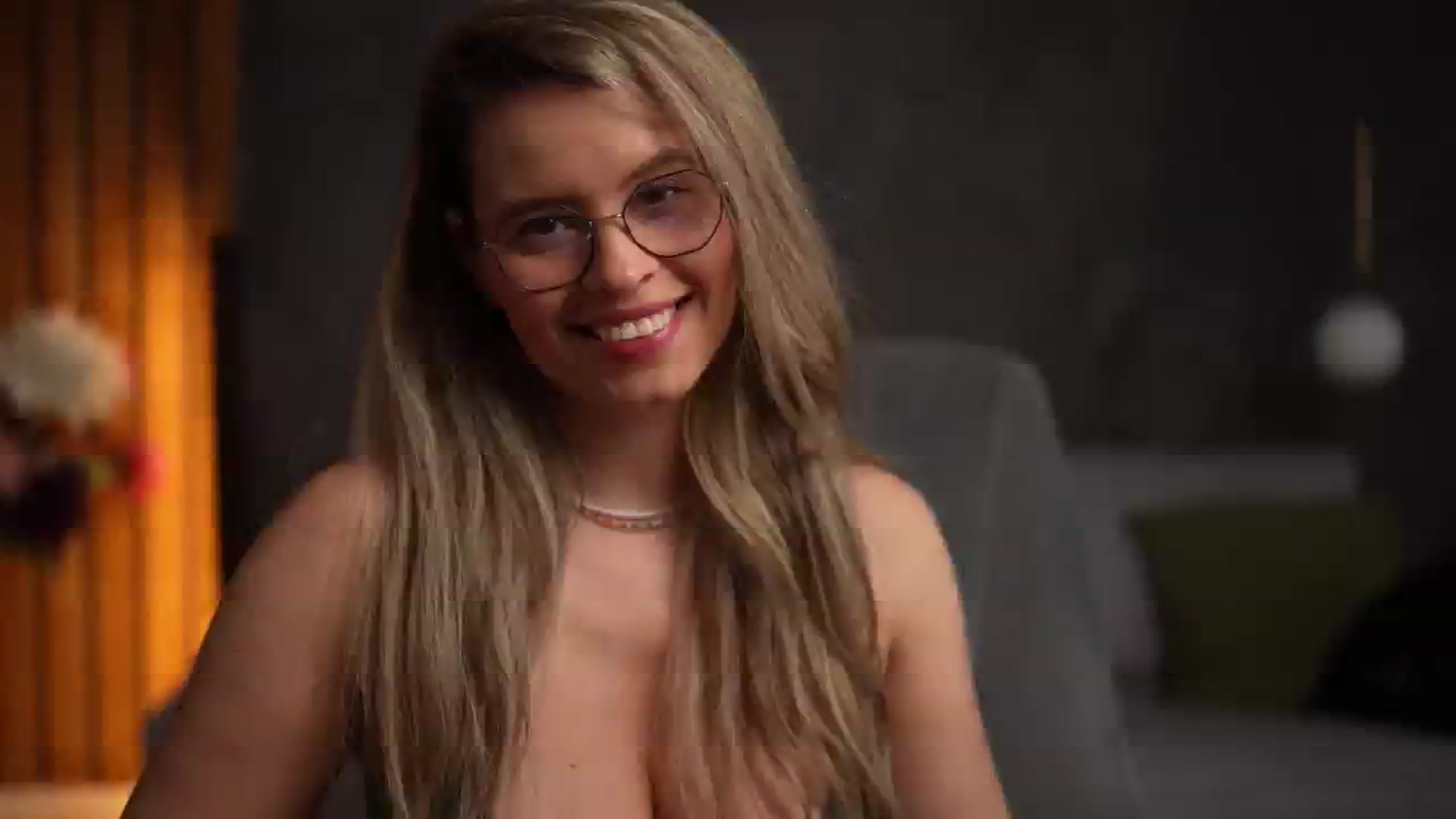 Gallery image thumbnail from BrandyWhite's myfreecams stream on, 12/20/2025, 08:53 image 10 of 20
