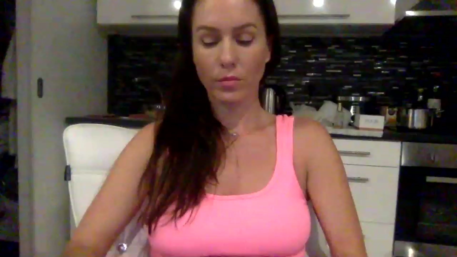 Gallery image thumbnail from Brandybella's myfreecams stream on, 11/26/2022, 16:23 image 16 of 20