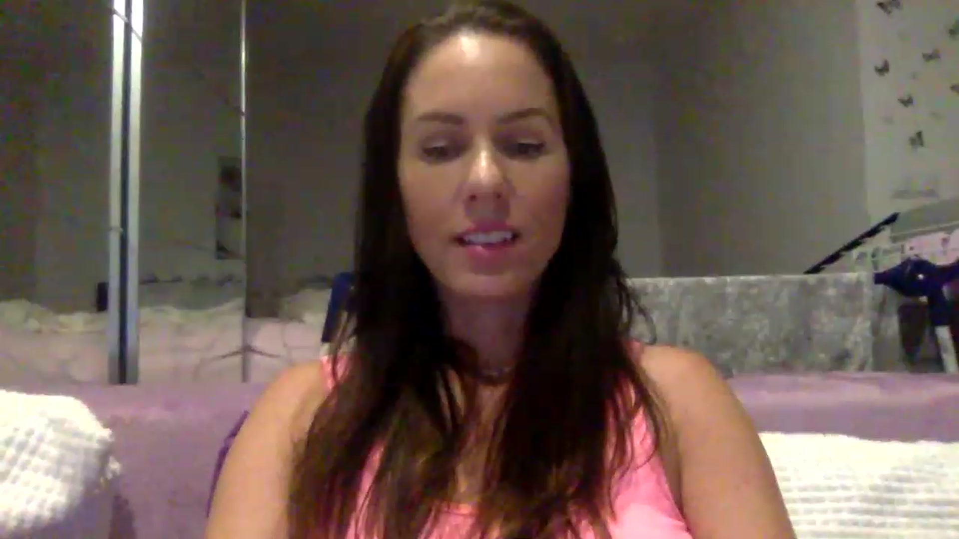 Gallery image thumbnail from Brandybella's myfreecams stream on, 11/26/2022, 18:11 image 4 of 20