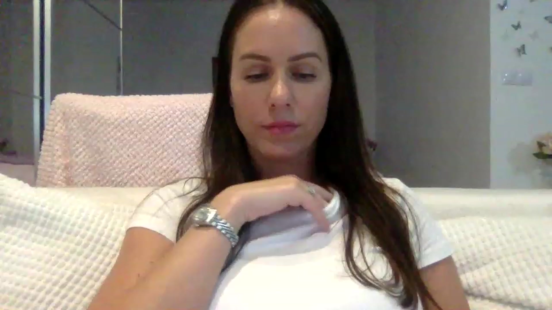 Gallery image thumbnail from Brandybella's myfreecams stream on, 11/28/2022, 16:10 image 4 of 20