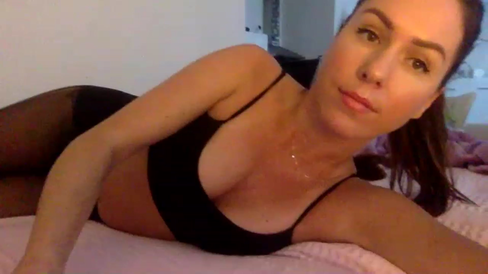 Gallery image thumbnail from Brandybella's myfreecams stream on, 11/29/2022, 14:35 image 7 of 20