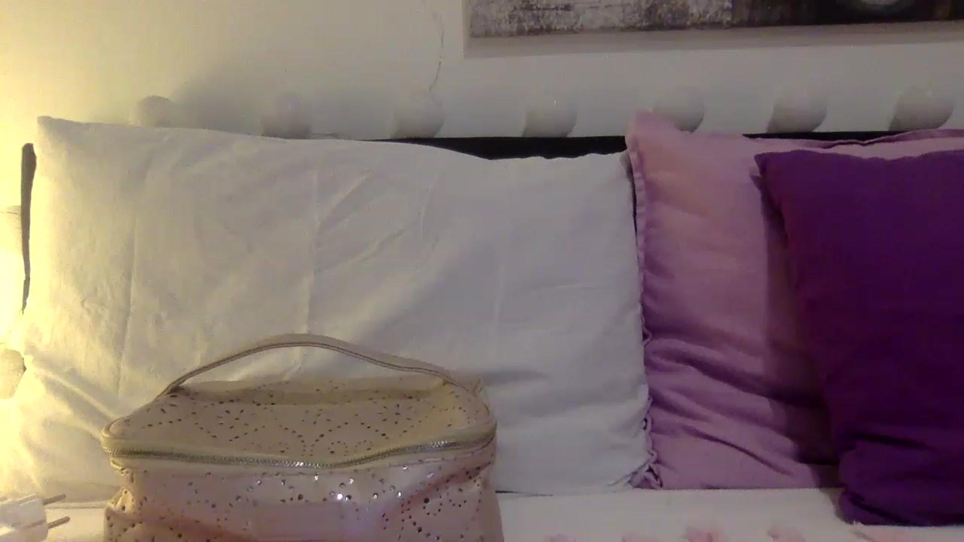 Gallery image thumbnail from Brandybella's myfreecams stream on, 11/29/2022, 15:49 image 17 of 20