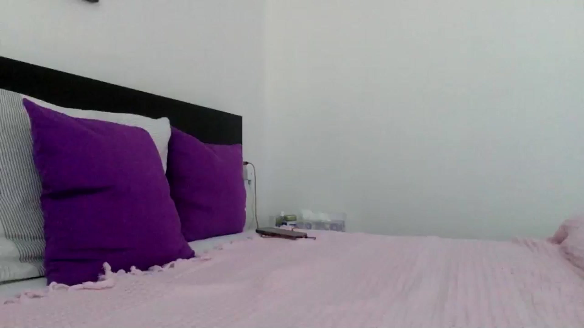 Gallery image thumbnail from Brandybella's myfreecams stream on, 03/05/2025, 14:39 image 12 of 20