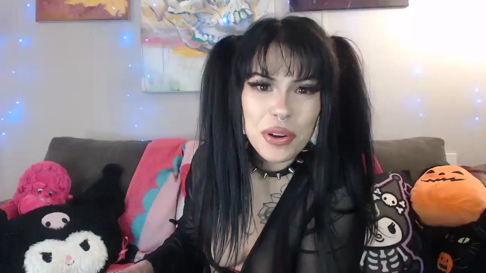 Gallery image thumbnail from Bratkandii's myfreecams stream on, 04/17/2025, 08:07 image 1 of 20
