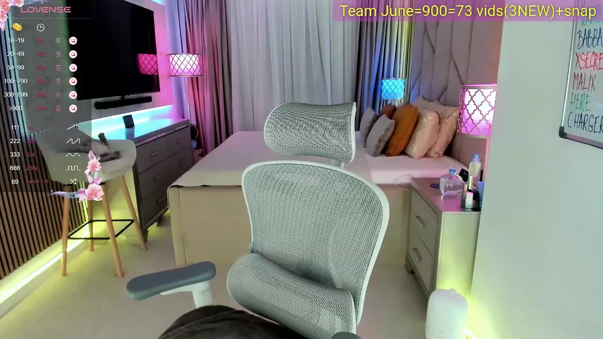 Gallery image thumbnail from BrattyBea's myfreecams stream on, 06/14/2025, 19:20 image 13 of 20