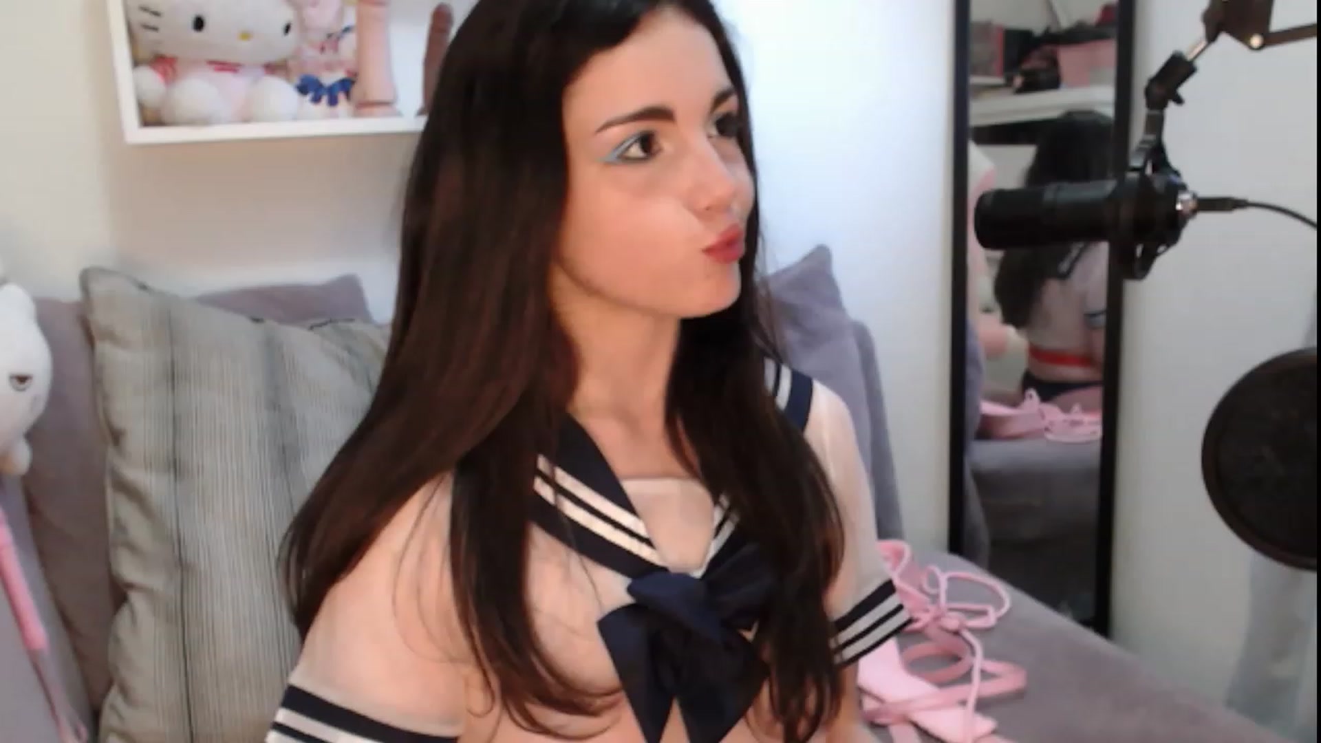 Gallery image thumbnail from BrattyMia's myfreecams stream on, 07/05/2023, 03:14 image 5 of 20