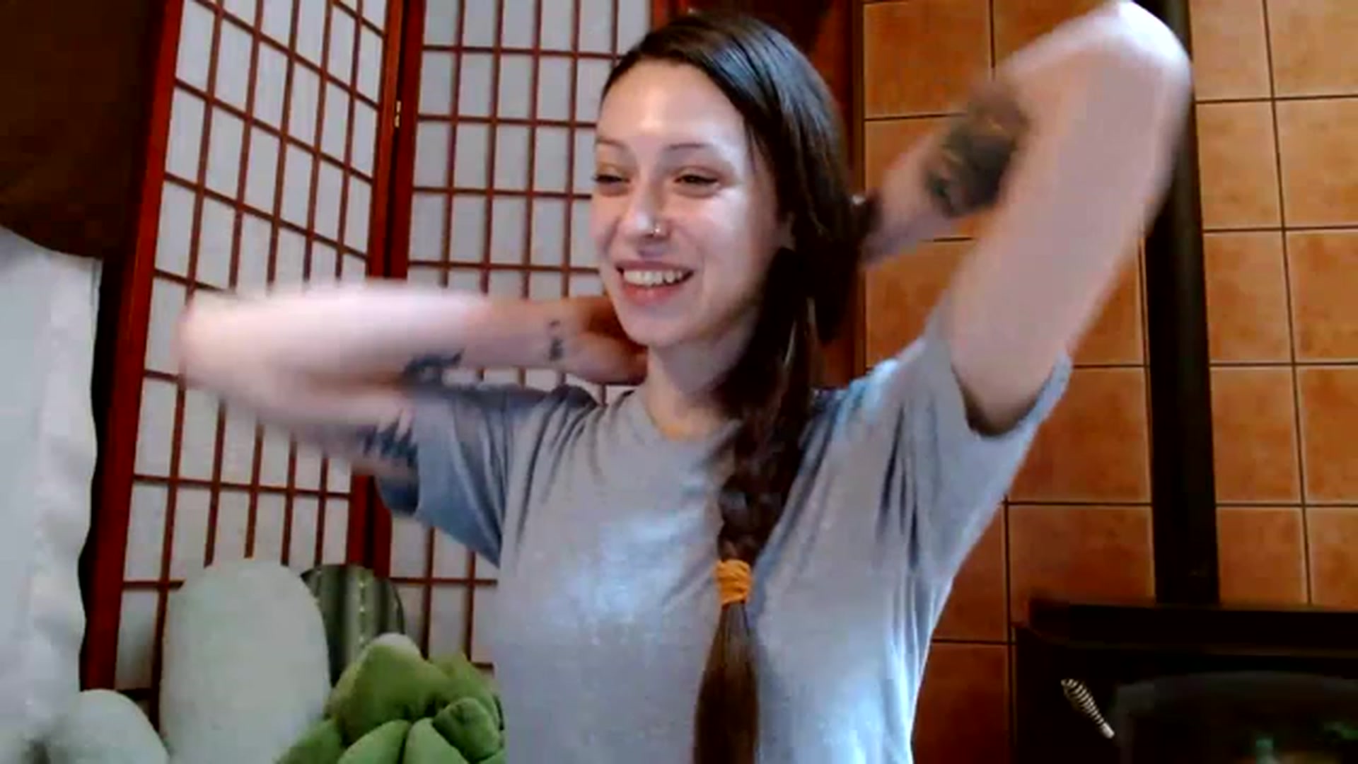 Gallery image thumbnail from BrattyTits's myfreecams stream on, 12/26/2022, 19:36 image 3 of 20