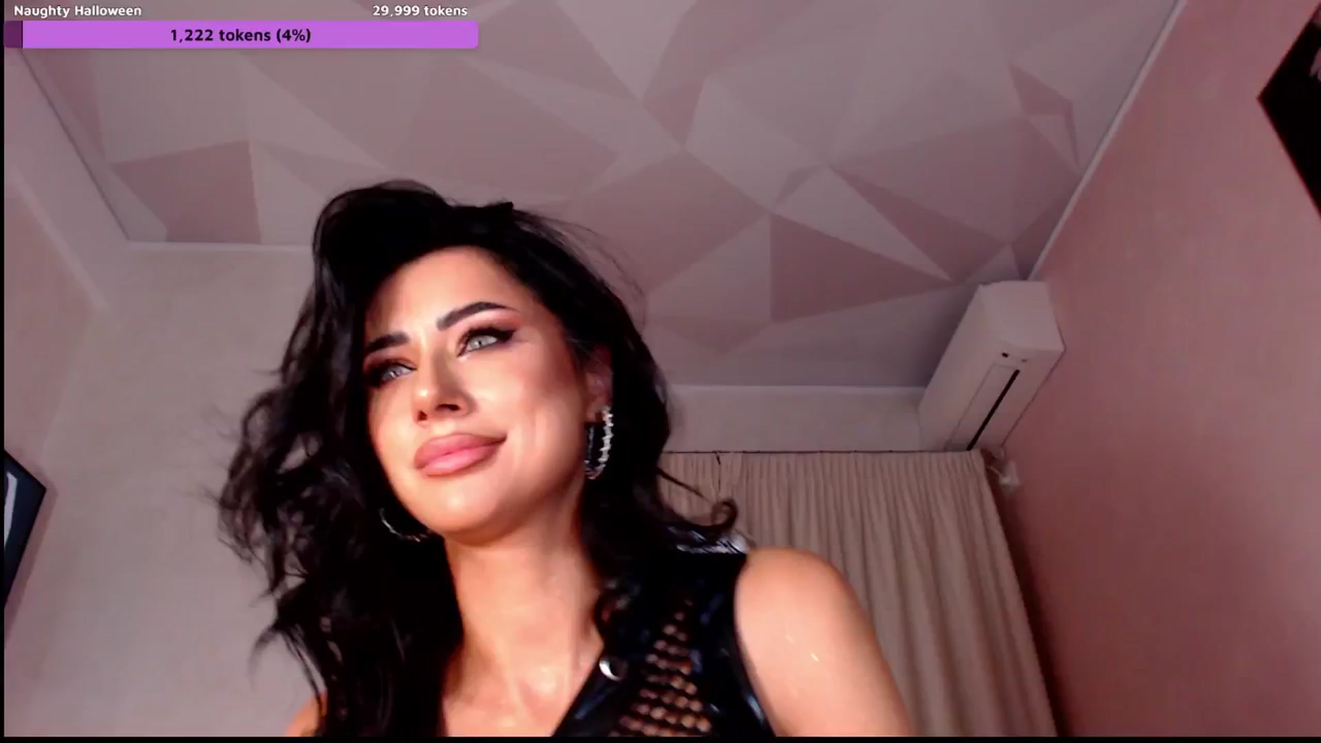 Gallery image thumbnail from Bratty_Dya's myfreecams stream on, 11/01/2024, 24:56 image 20 of 20