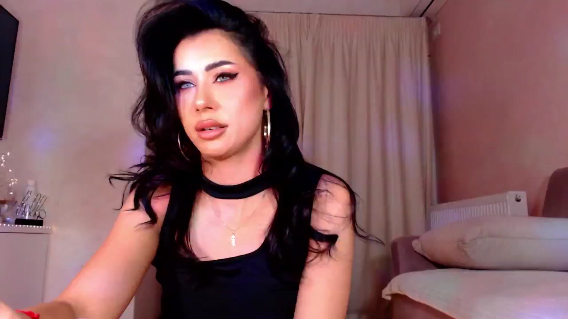 Gallery image thumbnail from Bratty_Dya's myfreecams stream on, 11/26/2024, 01:39 image 6 of 20