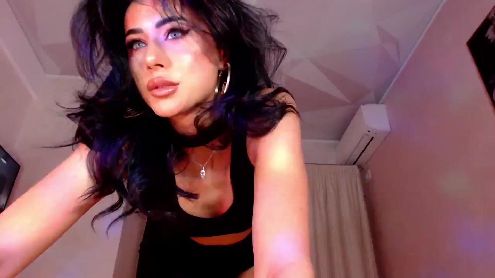 Gallery image thumbnail from Bratty_Dya's myfreecams stream on, 11/26/2024, 01:39 image 2 of 20