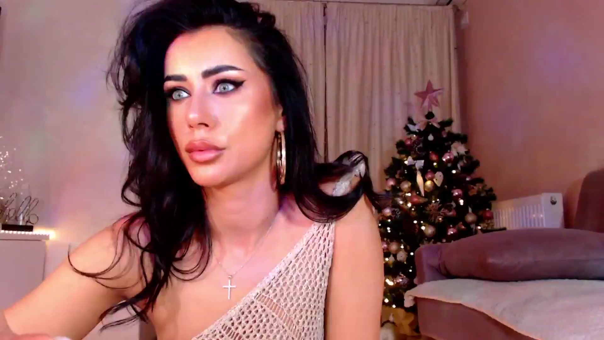 Gallery image thumbnail from Bratty_Dya's myfreecams stream on, 12/03/2024, 01:47 image 9 of 20