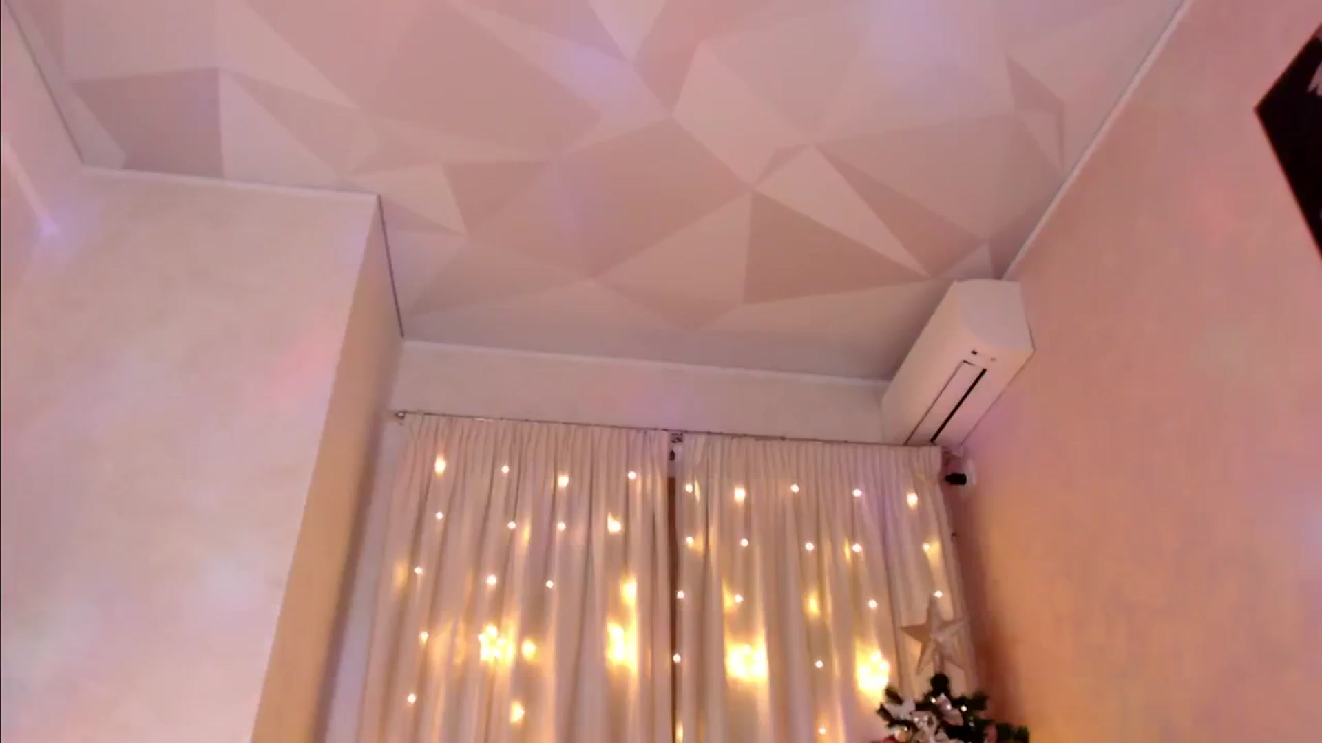 Gallery image thumbnail from Bratty_Dya's myfreecams stream on, 12/28/2024, 01:55 image 15 of 20