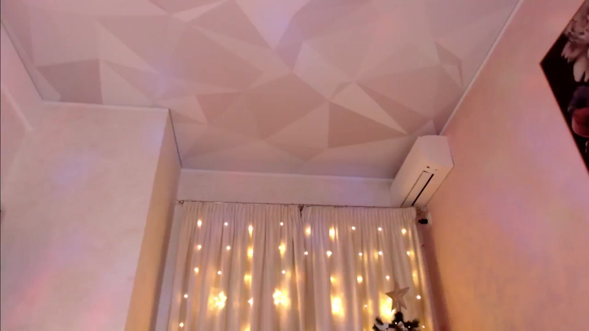 Gallery image thumbnail from Bratty_Dya's myfreecams stream on, 01/07/2025, 23:00 image 18 of 20