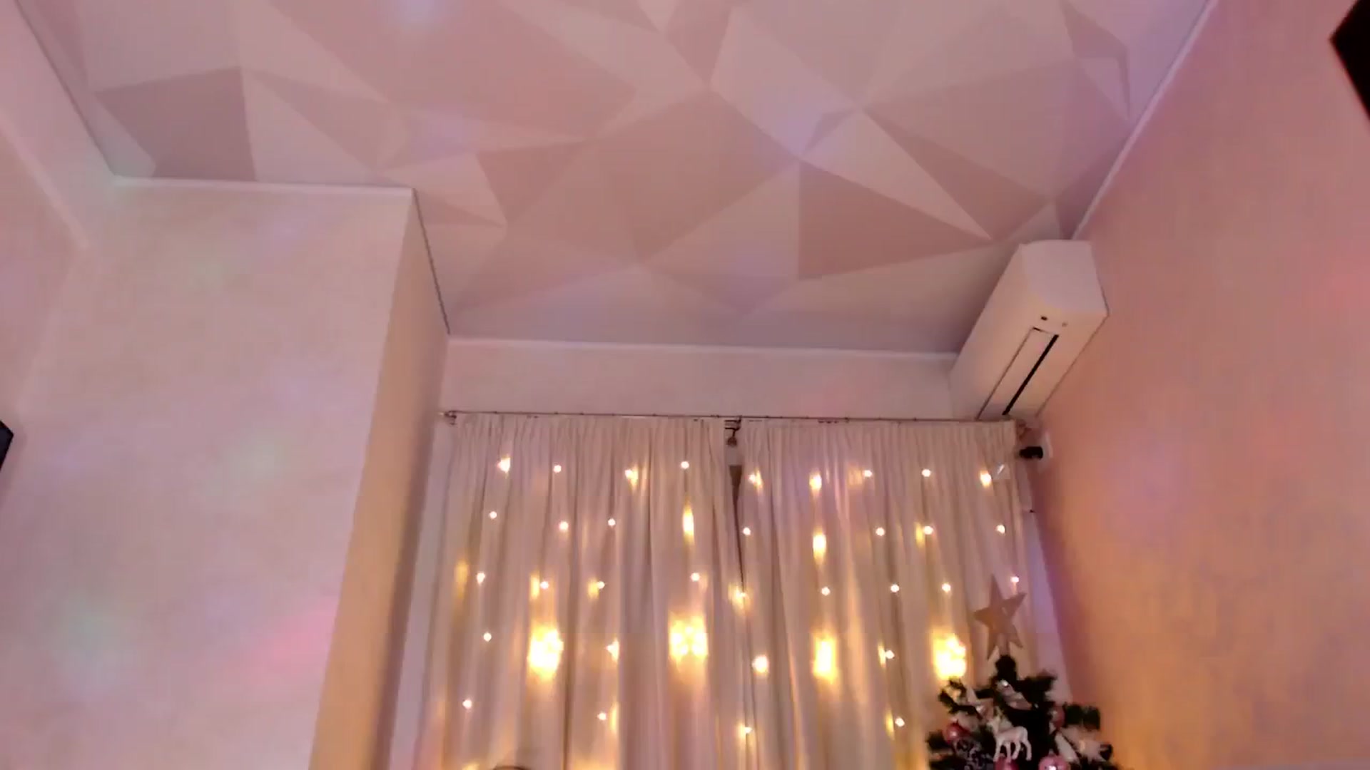 Gallery image thumbnail from Bratty_Dya's myfreecams stream on, 01/23/2025, 01:37 image 13 of 20