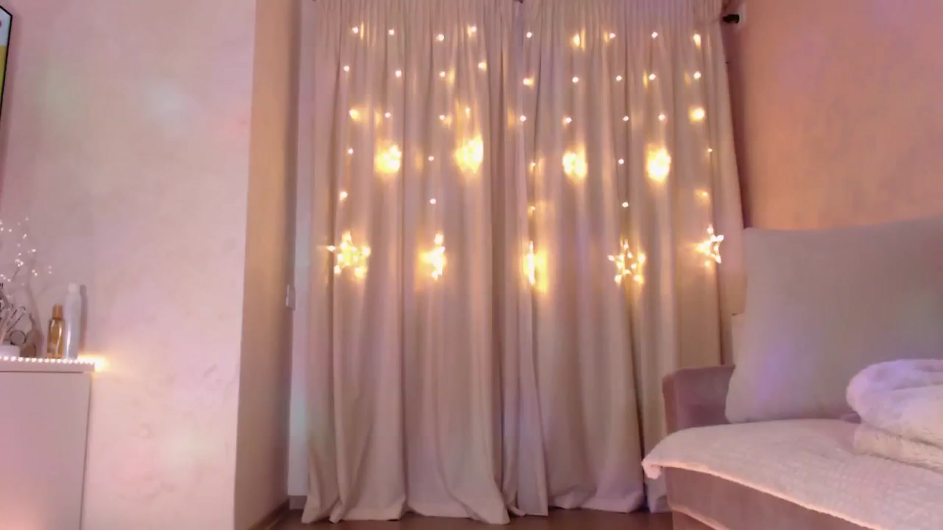 Gallery image thumbnail from Bratty_Dya's myfreecams stream on, 01/26/2025, 23:22 image 12 of 20