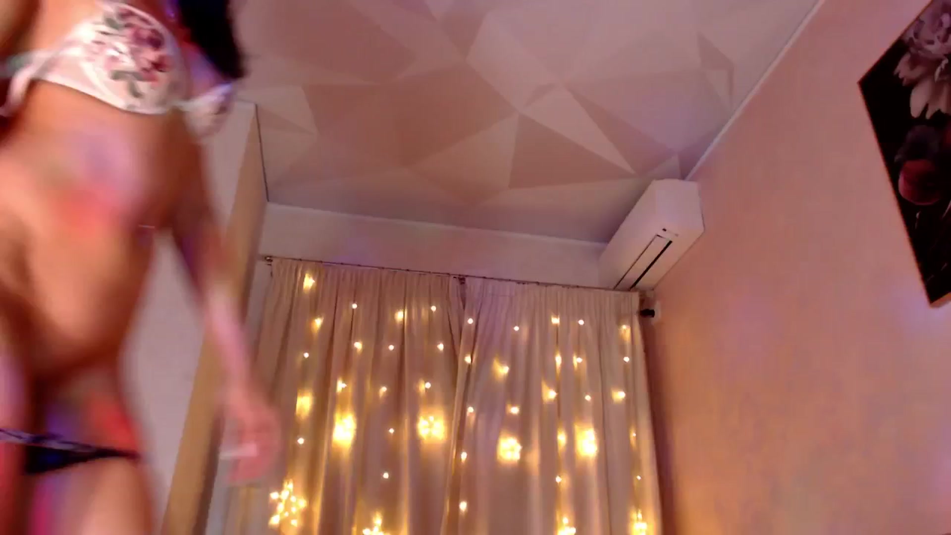 Gallery image thumbnail from Bratty_Dya's myfreecams stream on, 03/13/2025, 23:06 image 2 of 20