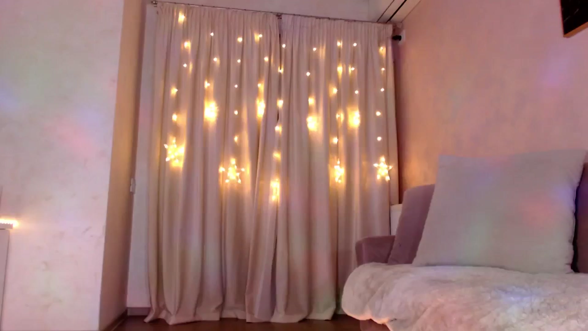 Gallery image thumbnail from Bratty_Dya's myfreecams stream on, 03/15/2025, 24:10 image 13 of 20