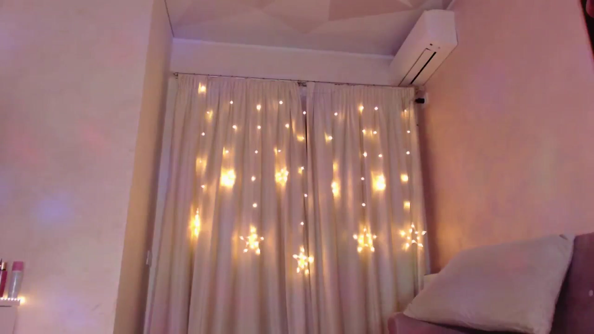 Gallery image thumbnail from Bratty_Dya's myfreecams stream on, 03/21/2025, 20:52 image 20 of 20