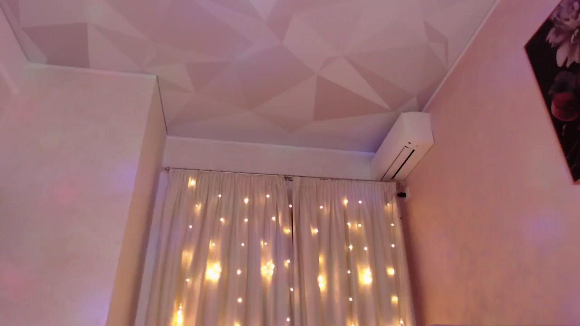 Gallery image thumbnail from Bratty_Dya's myfreecams stream on, 03/21/2025, 22:21 image 4 of 20