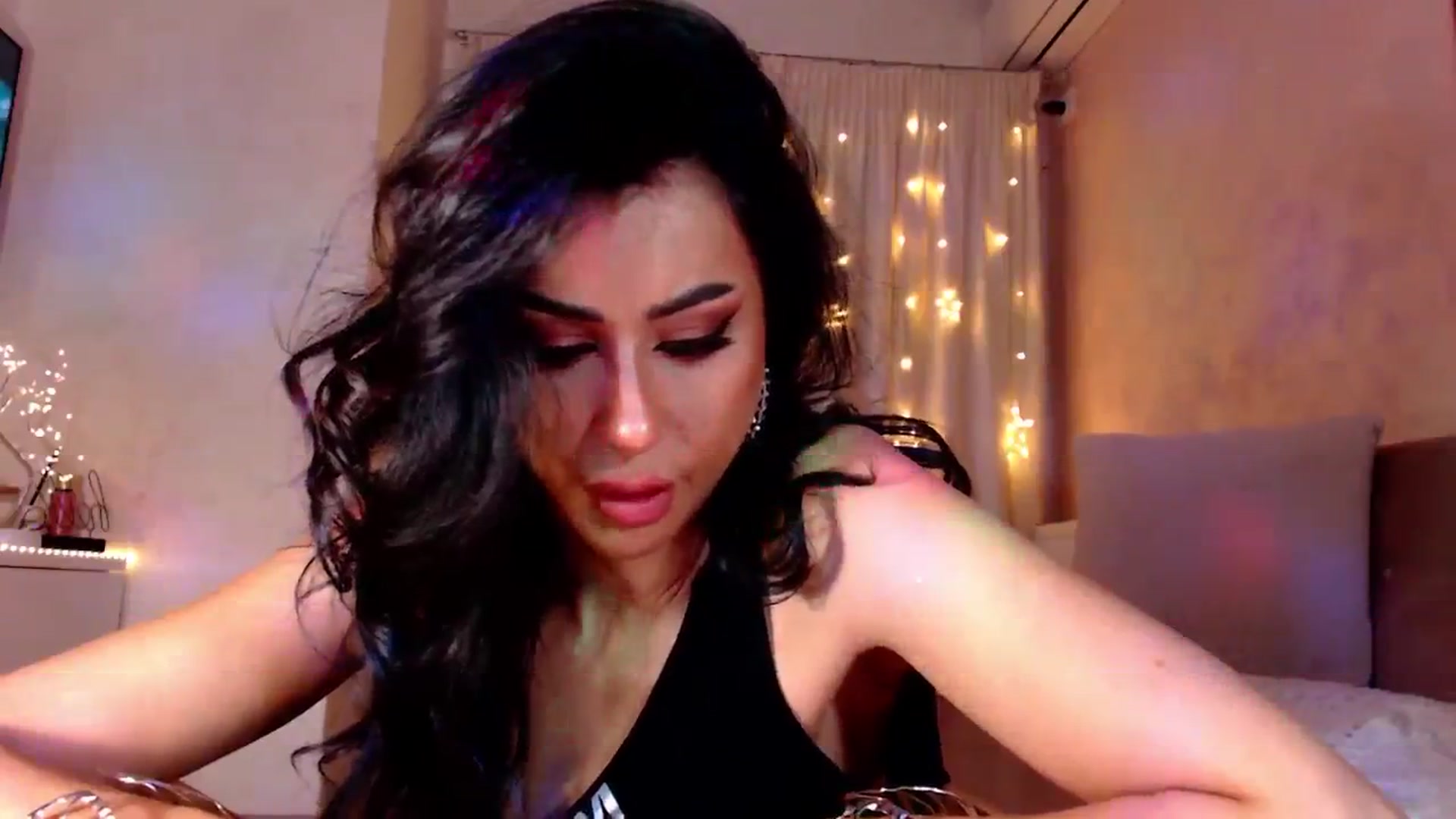 Gallery image thumbnail from Bratty_Dya's myfreecams stream on, 04/05/2025, 21:39 image 10 of 20