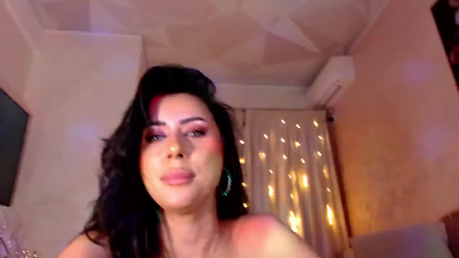 Gallery image thumbnail from Bratty_Dya's myfreecams stream on, 06/06/2025, 23:32 image 10 of 20