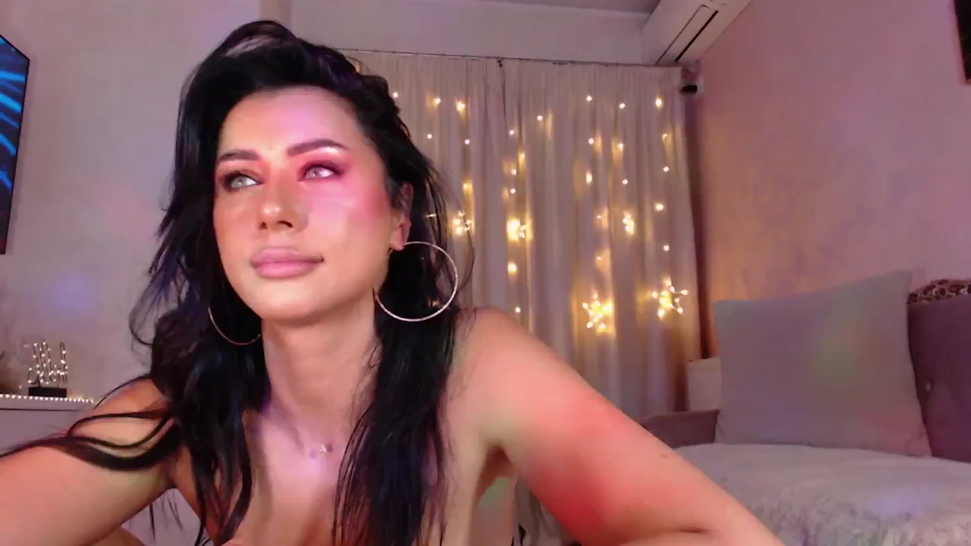 Gallery image thumbnail from Bratty_Dya's myfreecams stream on, 06/14/2025, 21:47 image 14 of 20