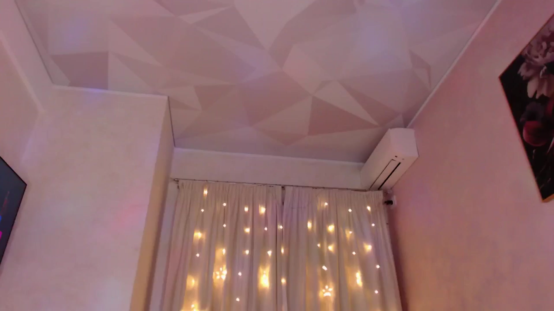 Gallery image thumbnail from Bratty_Dya's myfreecams stream on, 06/27/2025, 19:13 image 18 of 20