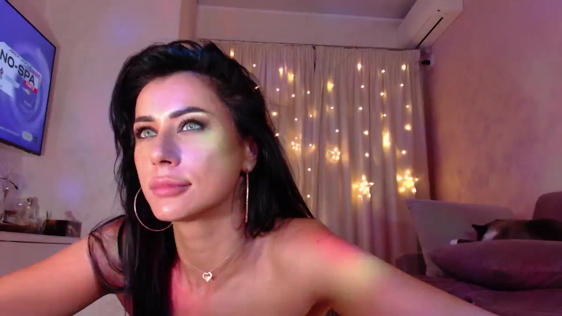 Gallery image thumbnail from Bratty_Dya's myfreecams stream on, 07/08/2025, 20:58 image 18 of 20