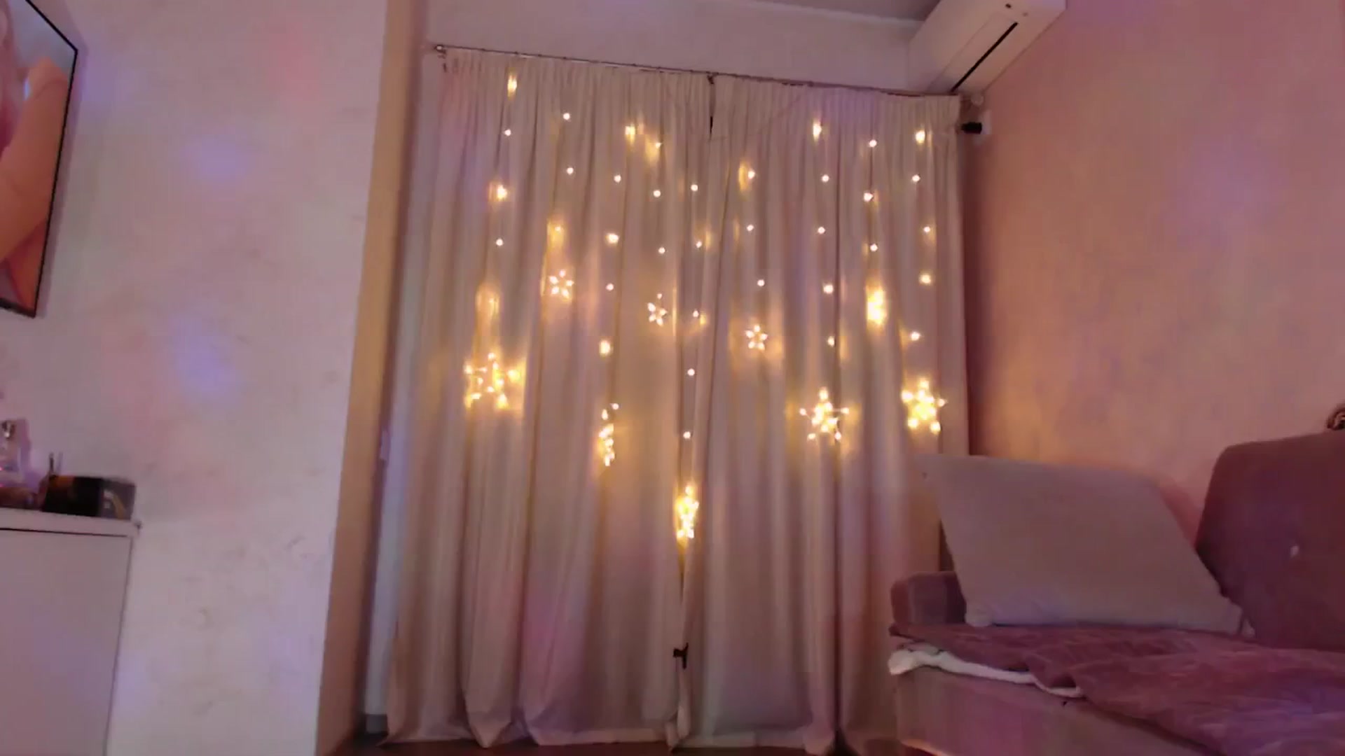 Gallery image thumbnail from Bratty_Dya's myfreecams stream on, 07/08/2025, 20:58 image 5 of 20