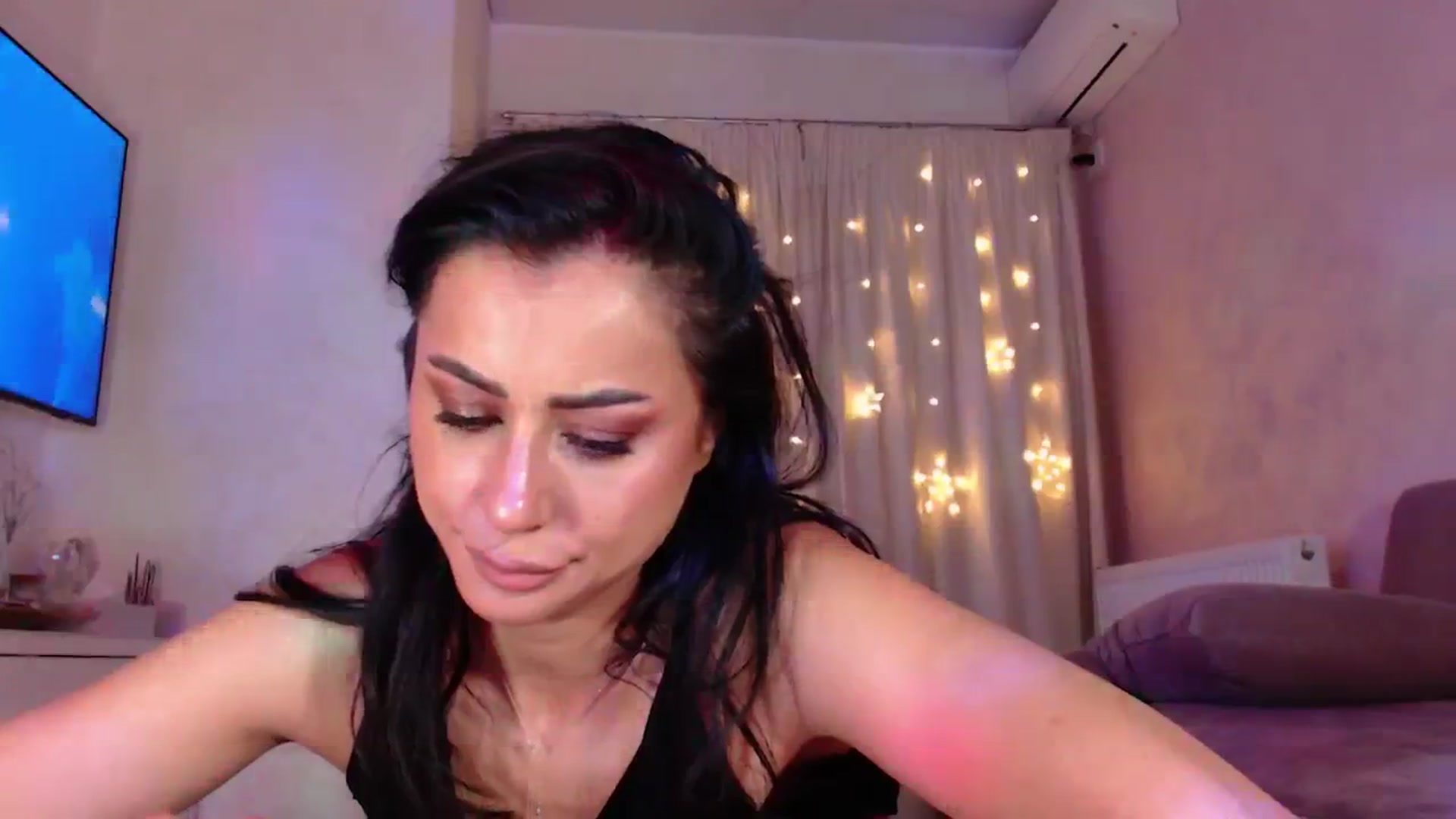 Gallery image thumbnail from Bratty_Dya's myfreecams stream on, 07/14/2025, 20:21 image 20 of 20