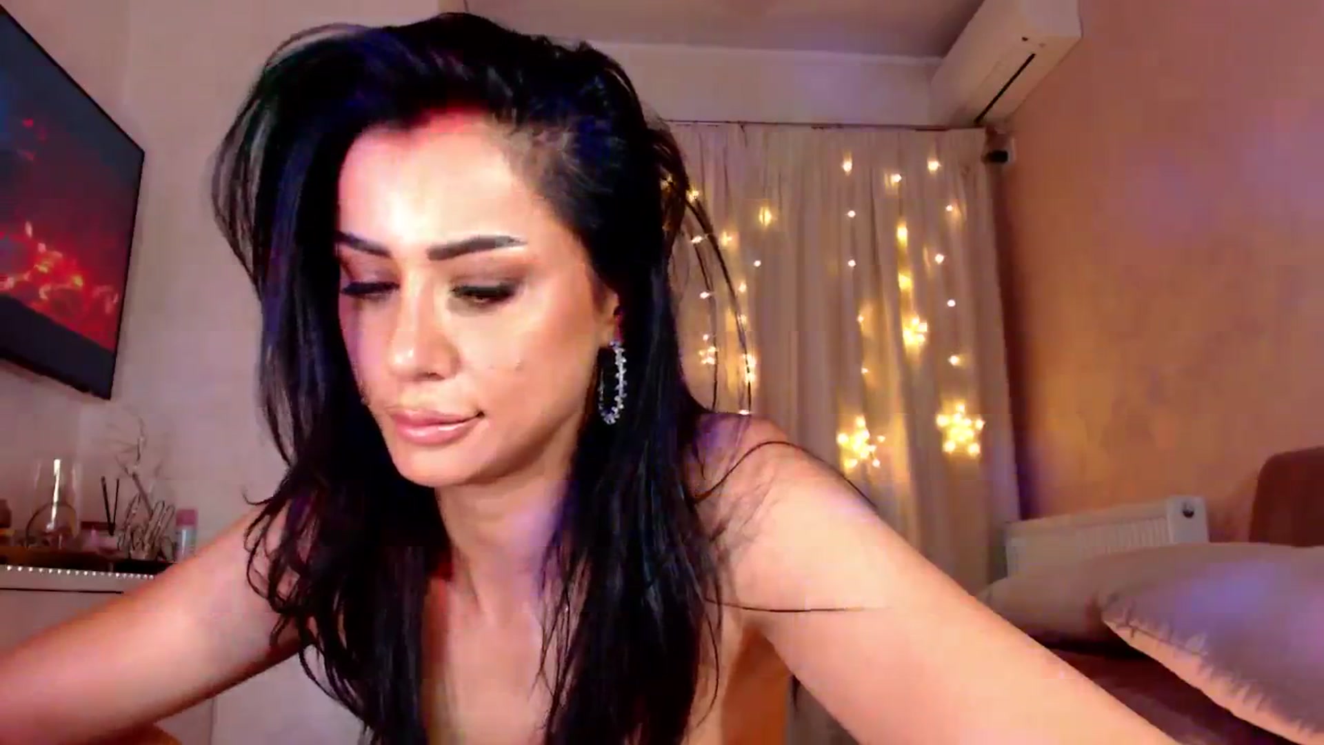 Gallery image thumbnail from Bratty_Dya's myfreecams stream on, 07/20/2025, 21:30 image 17 of 20