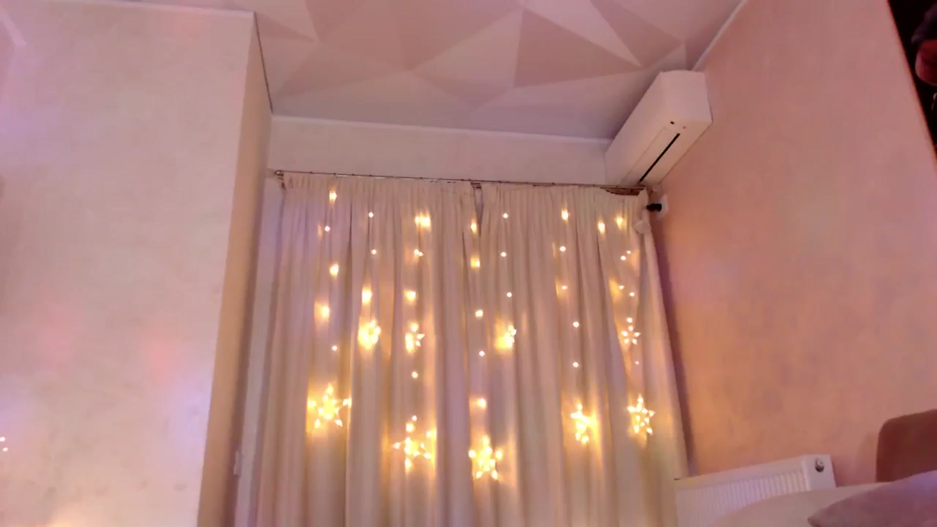 Gallery image thumbnail from Bratty_Dya's myfreecams stream on, 07/25/2025, 13:52 image 5 of 20