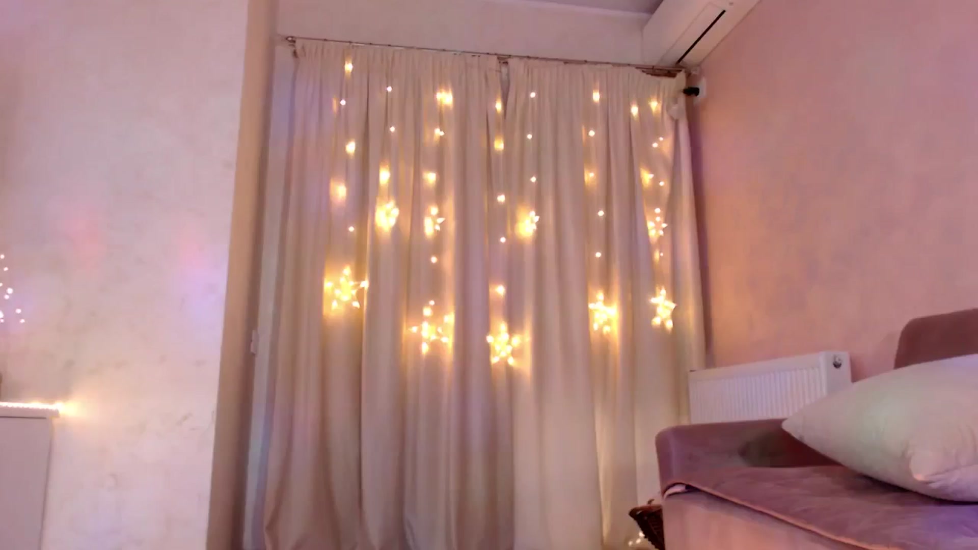 Gallery image thumbnail from Bratty_Dya's myfreecams stream on, 07/25/2025, 15:06 image 2 of 20