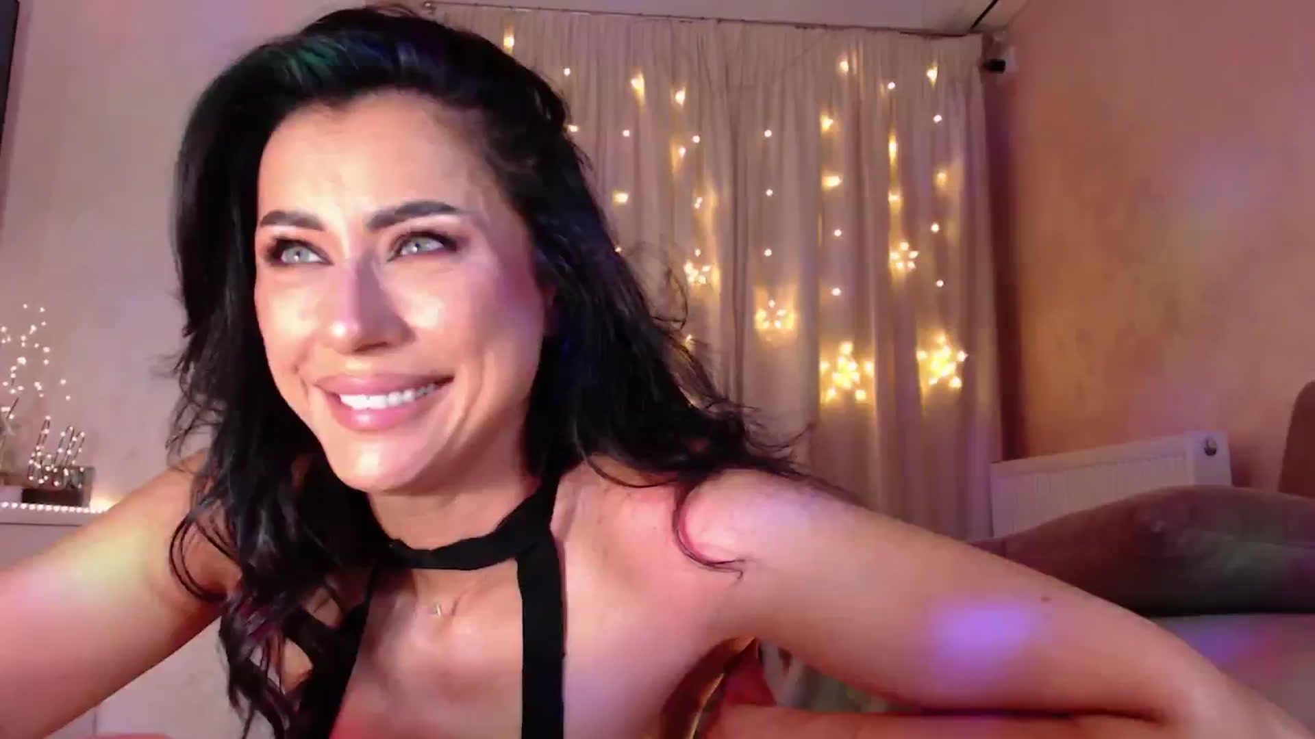 Gallery image thumbnail from Bratty_Dya's myfreecams stream on, 08/16/2025, 23:43 image 16 of 20