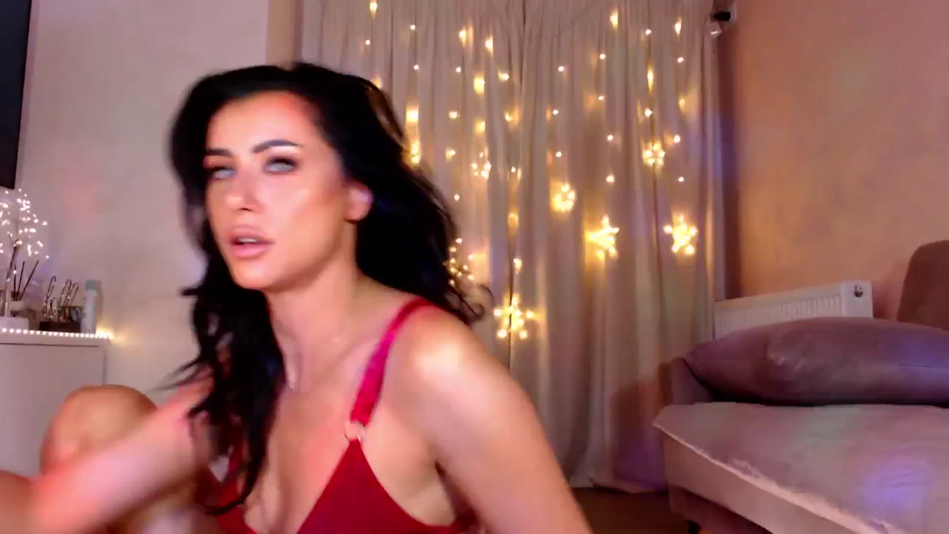 Gallery image thumbnail from Bratty_Dya's myfreecams stream on, 08/18/2025, 22:01 image 2 of 20