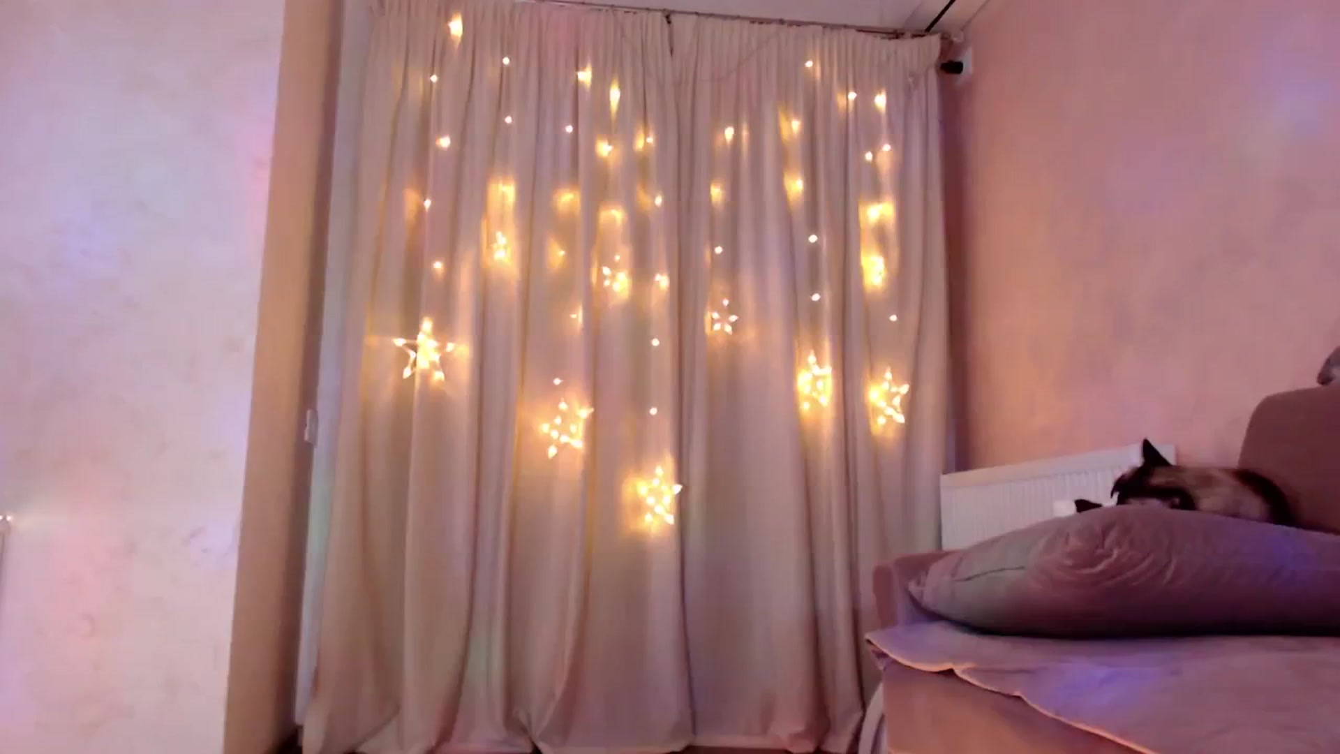 Gallery image thumbnail from Bratty_Dya's myfreecams stream on, 09/06/2025, 21:28 image 18 of 20