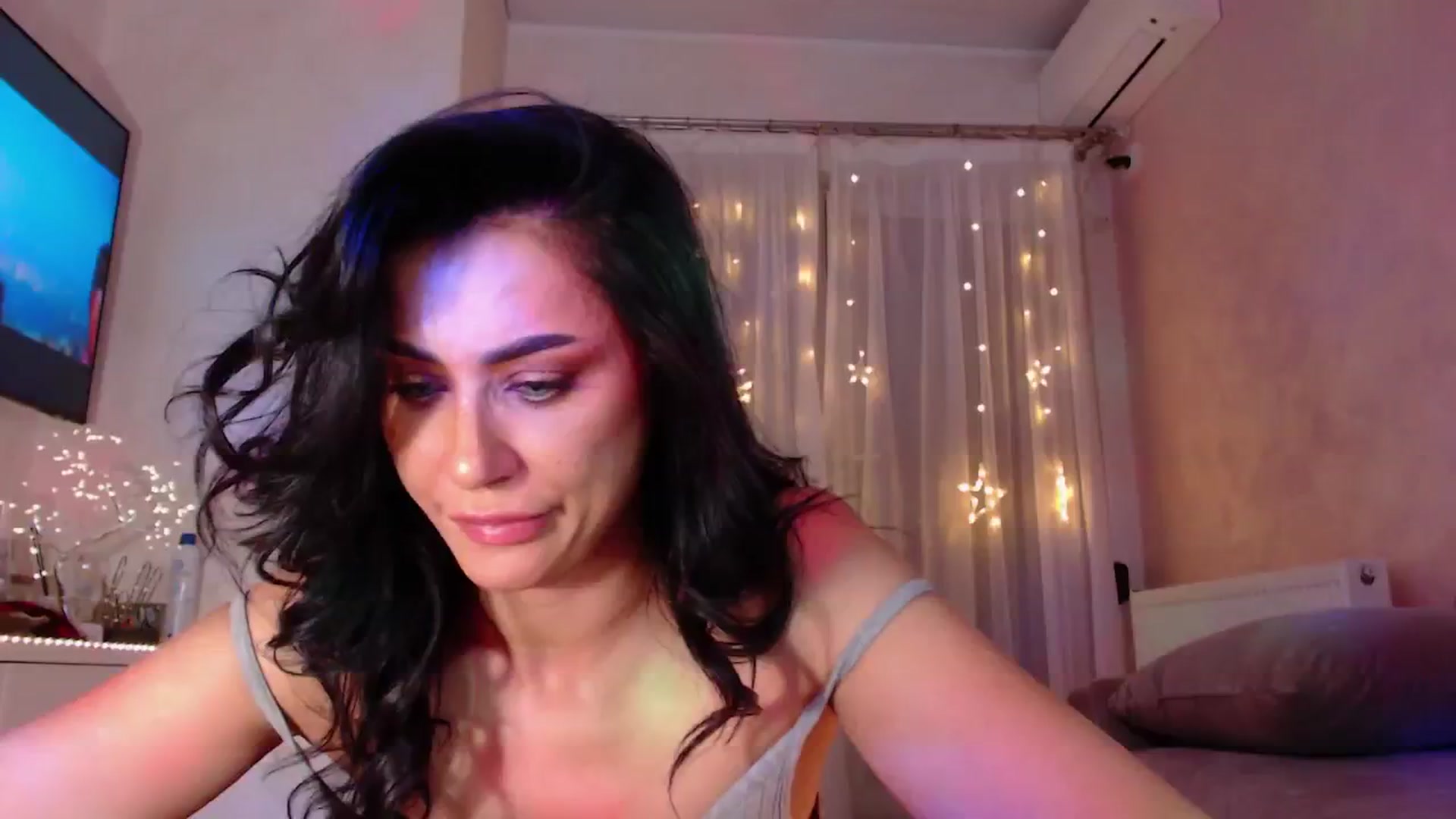 Gallery image thumbnail from Bratty_Dya's myfreecams stream on, 10/06/2025, 21:38 image 20 of 20